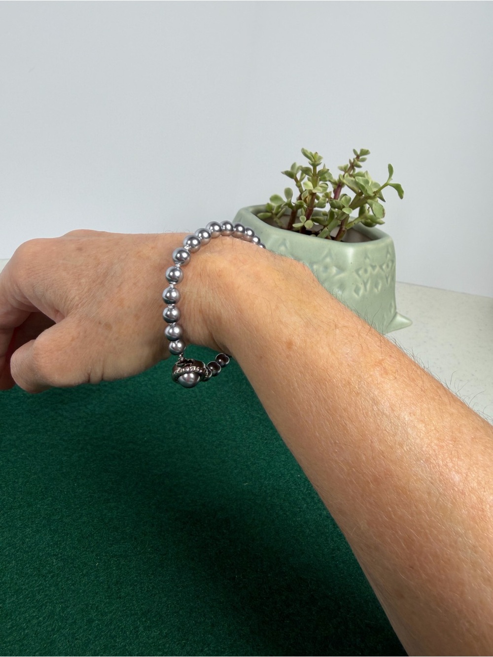 Vintage Gray Faux Pearl Beaded Bracelet Silver Tone Decorative Clasp